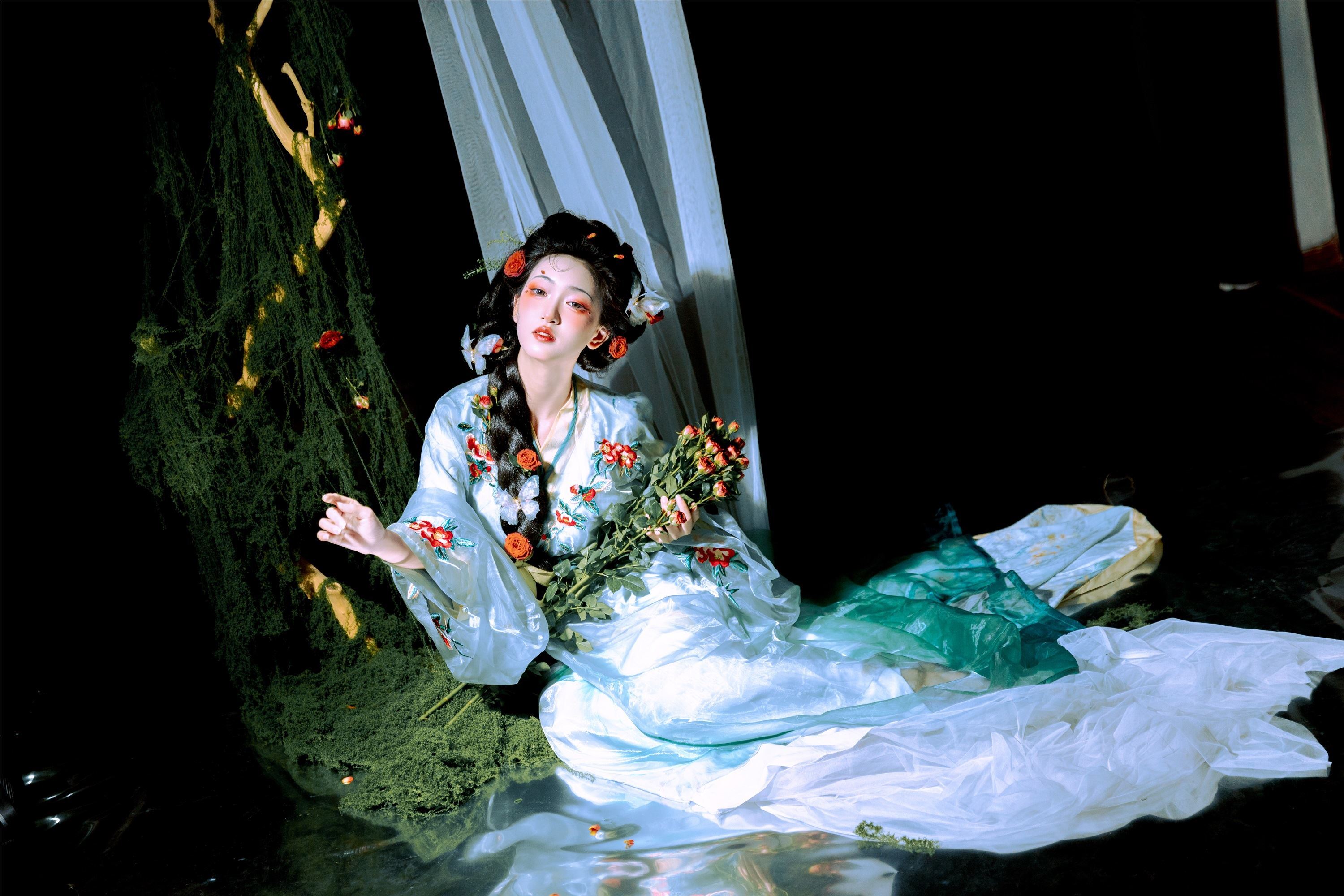 YITUYU艺图语 2025.03.10 茶花语 冷酷王爷